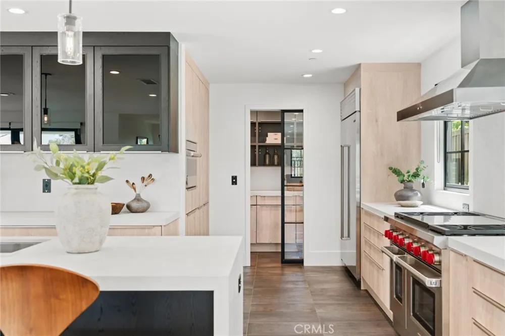 2207 Port Harwick Newport Beach, CA 92660