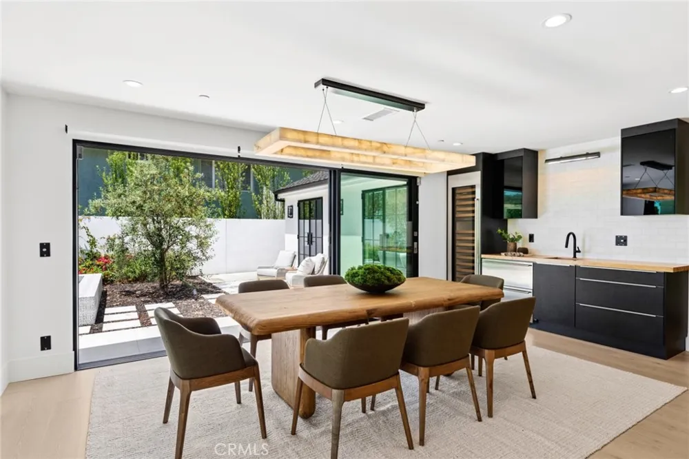 2207 Port Harwick Newport Beach, CA 92660