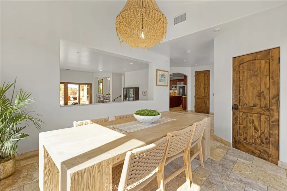 4322 Escondido Drive Malibu, CA 90265