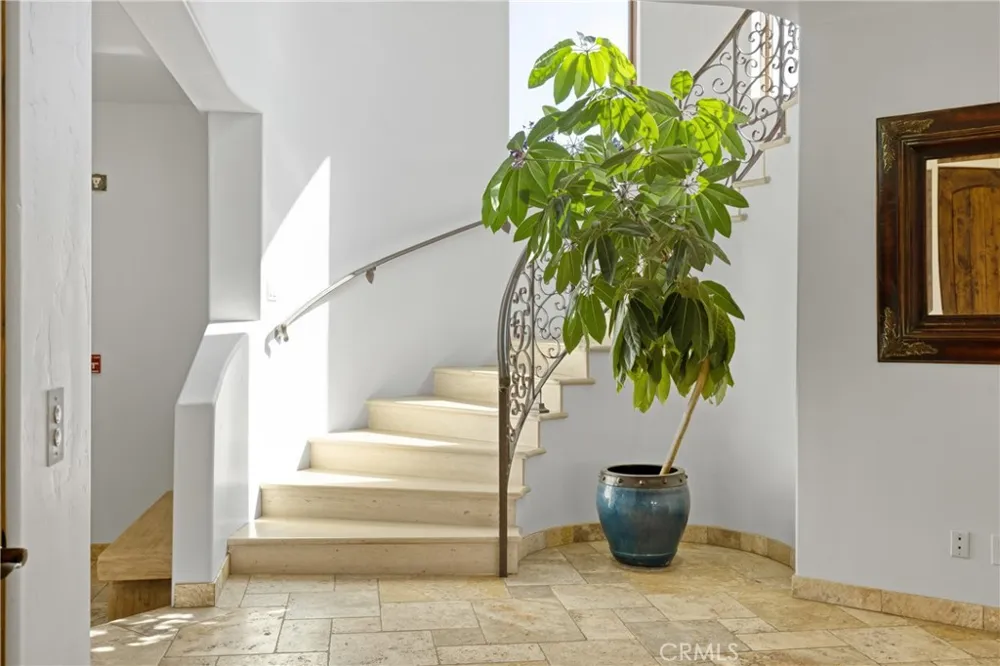 4322 Escondido Drive Malibu, CA 90265