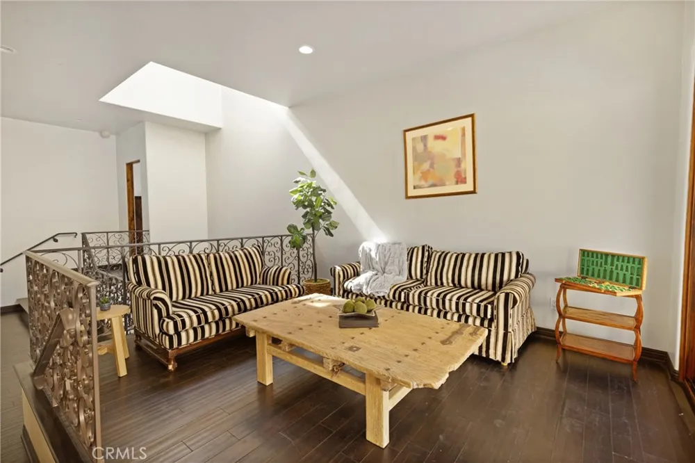 4322 Escondido Drive Malibu, CA 90265