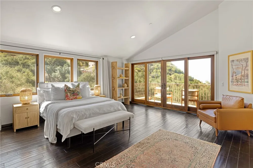 4322 Escondido Drive Malibu, CA 90265