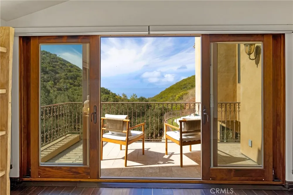 4322 Escondido Drive Malibu, CA 90265