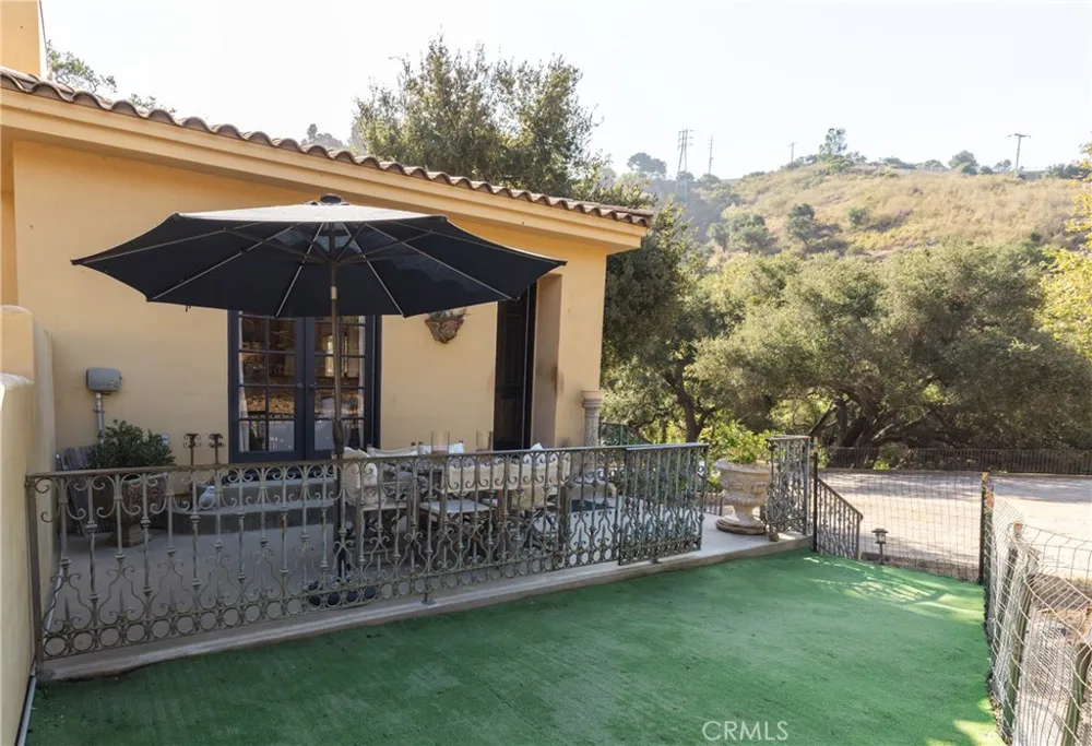 4322 Escondido Drive Malibu, CA 90265