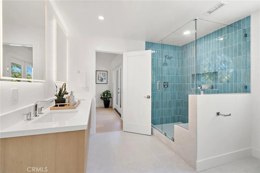 15 Sierra Vista Laguna Niguel, CA 92677