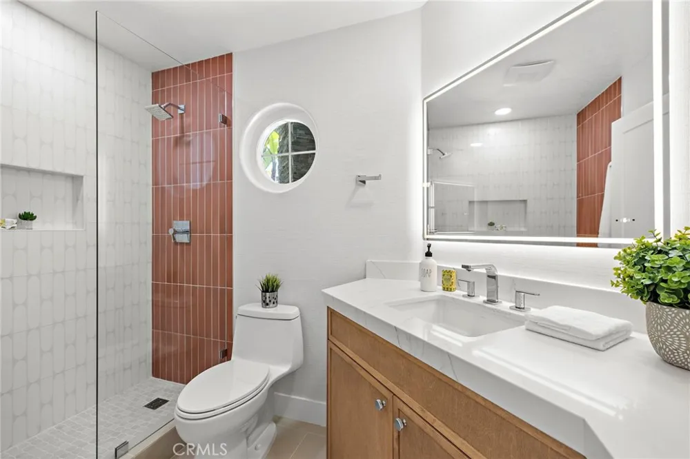 15 Sierra Vista Laguna Niguel, CA 92677