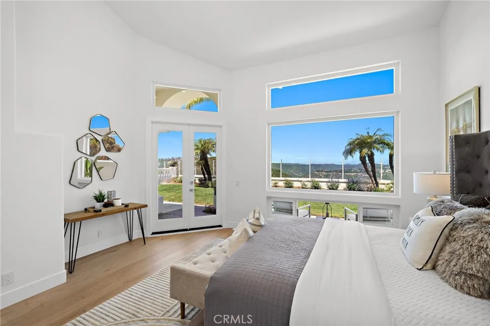 15 Sierra Vista Laguna Niguel, CA 92677