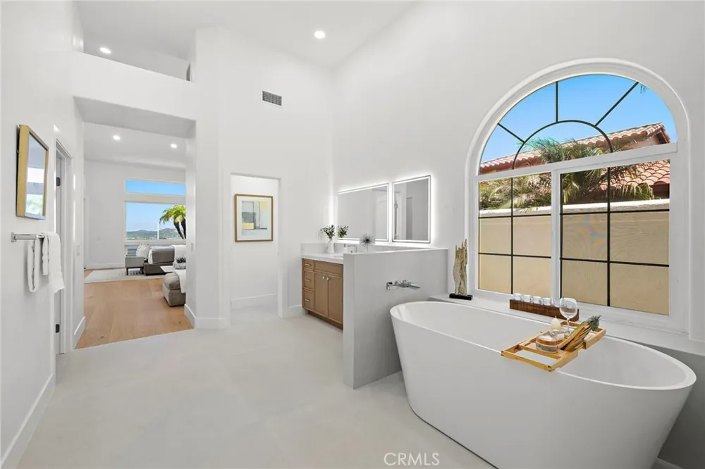 15 Sierra Vista Laguna Niguel, CA 92677