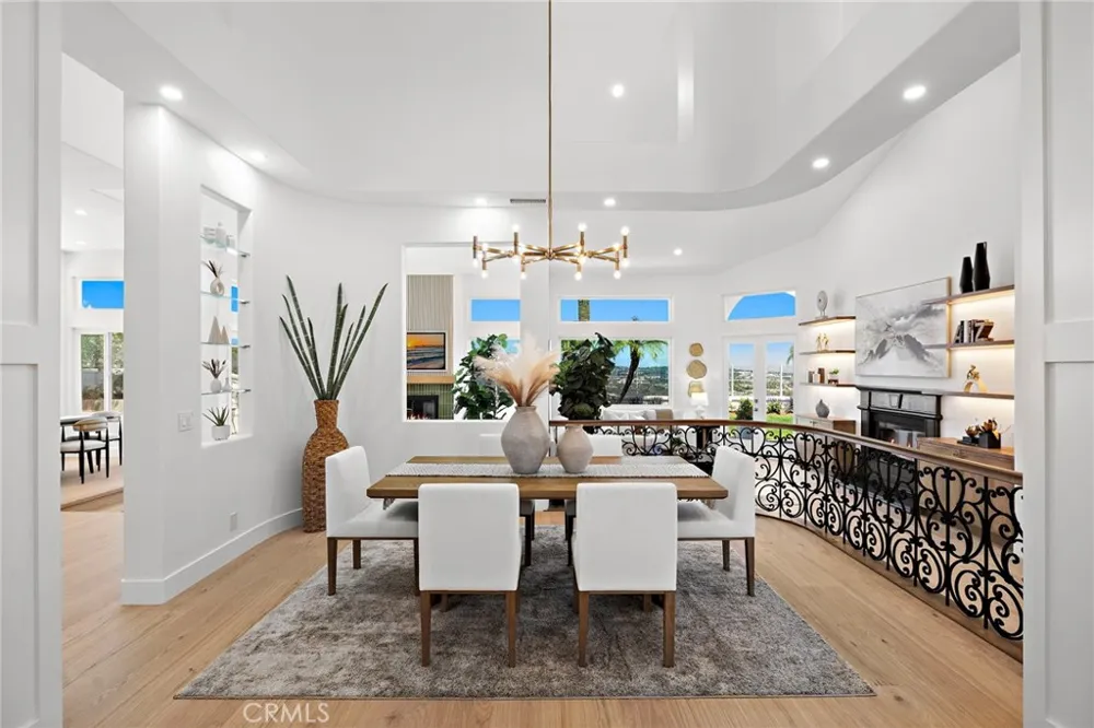 15 Sierra Vista Laguna Niguel, CA 92677