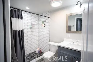 13092 Maclay Sylmar, CA 91342