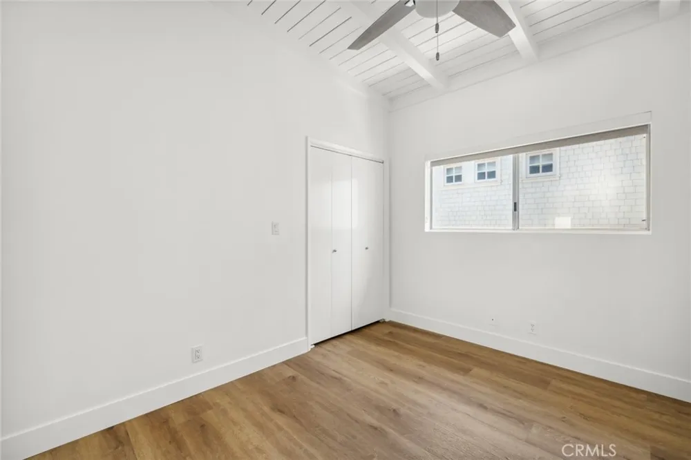 2551 Bayshore Drive Newport Beach, CA 92663