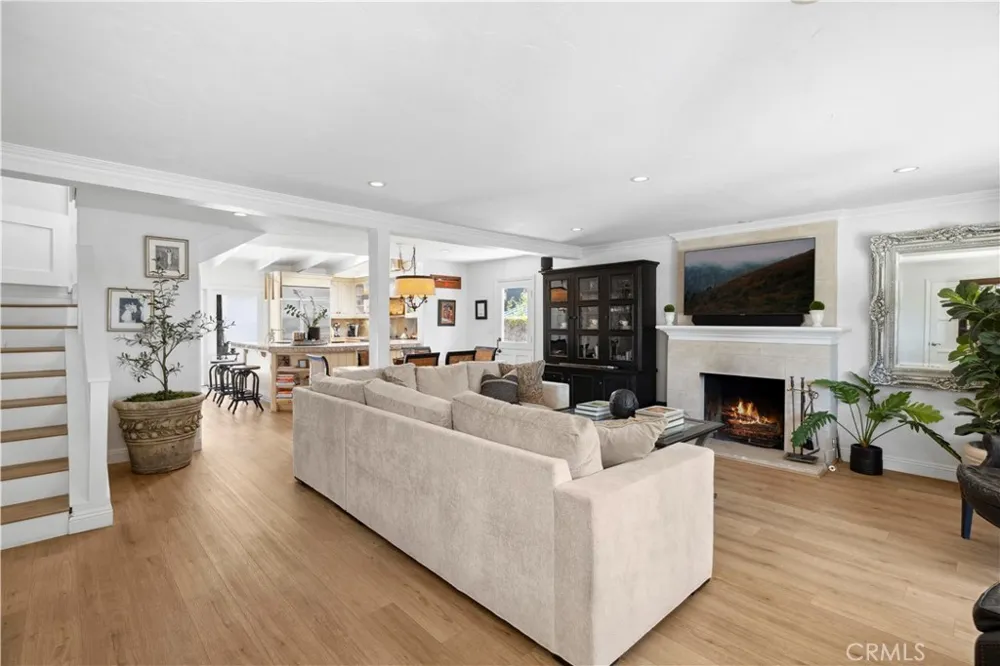 540 De Anza Drive Corona del Mar, CA 92625