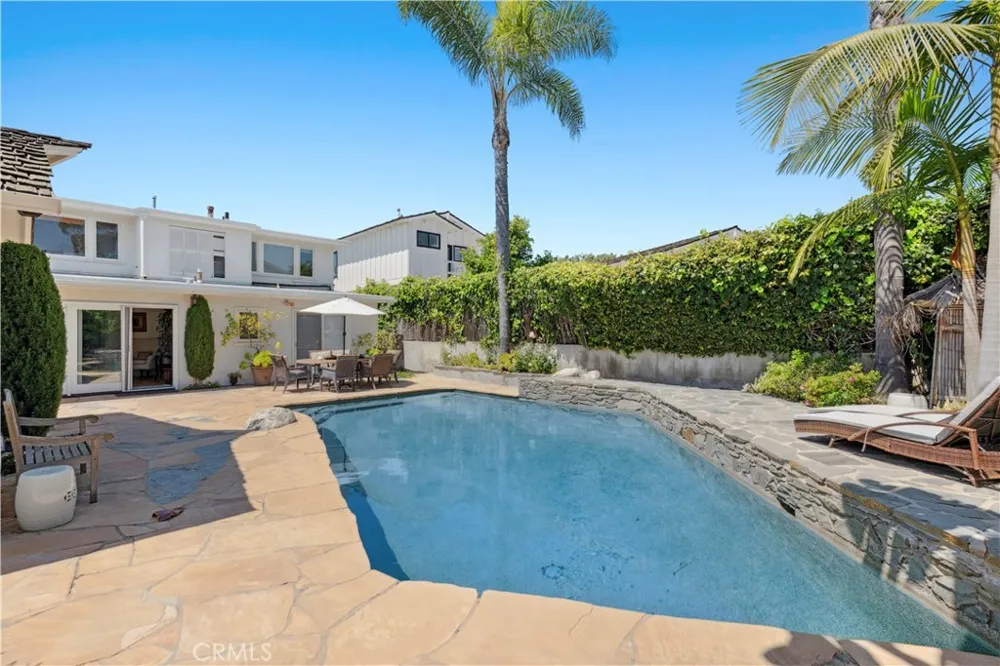 540 De Anza Drive Corona del Mar, CA 92625