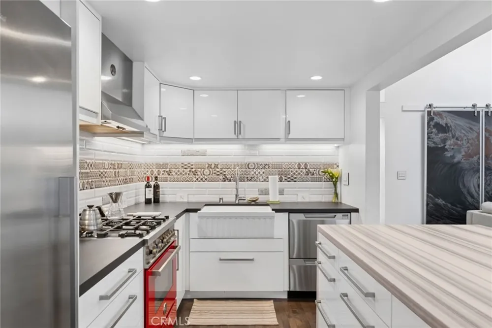 1143 Catalina Street Laguna Beach, CA 92651
