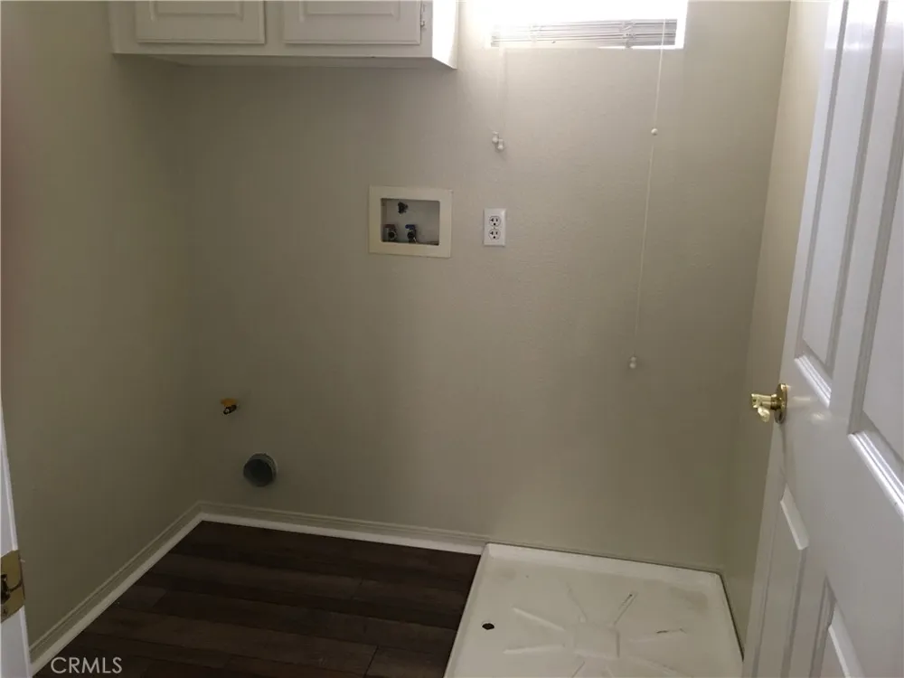 12833 Sunrose Court Chino, CA 91710