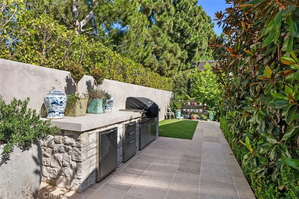 4 Winged Foot Lane Newport Beach, CA 92660