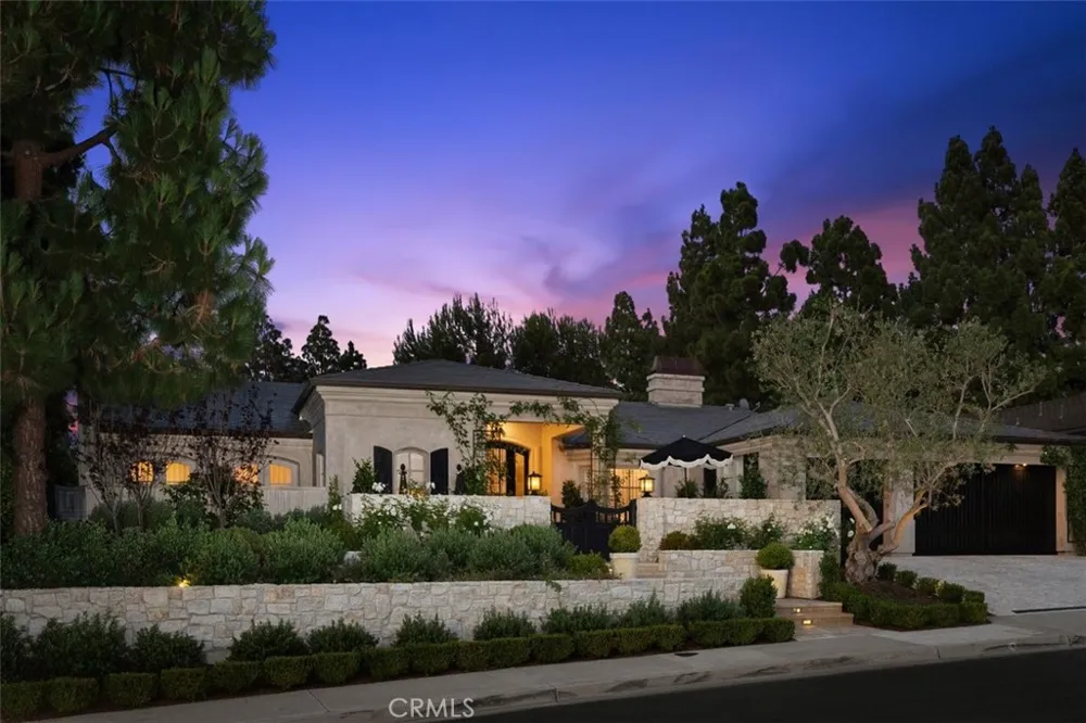 4 Winged Foot Lane Newport Beach, CA 92660