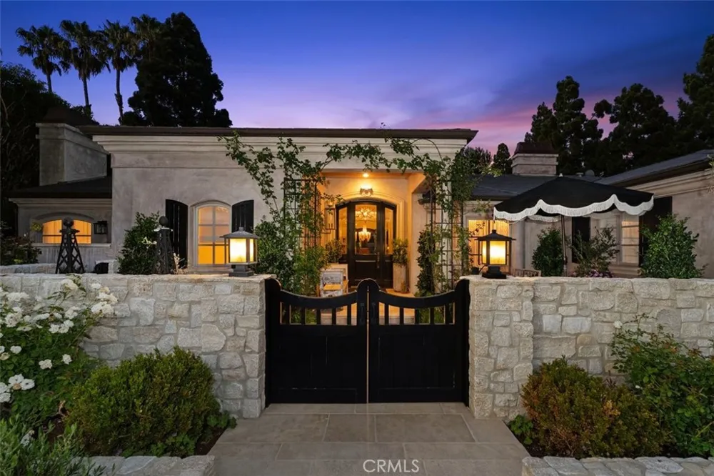 4 Winged Foot Lane Newport Beach, CA 92660