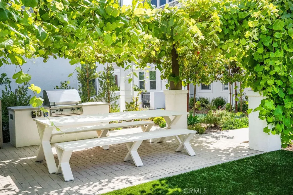 1211 Winslow Drive Newport Beach, CA 92660