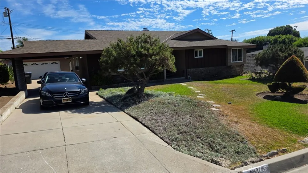 116 Eseverri La Habra Heights, CA 90631