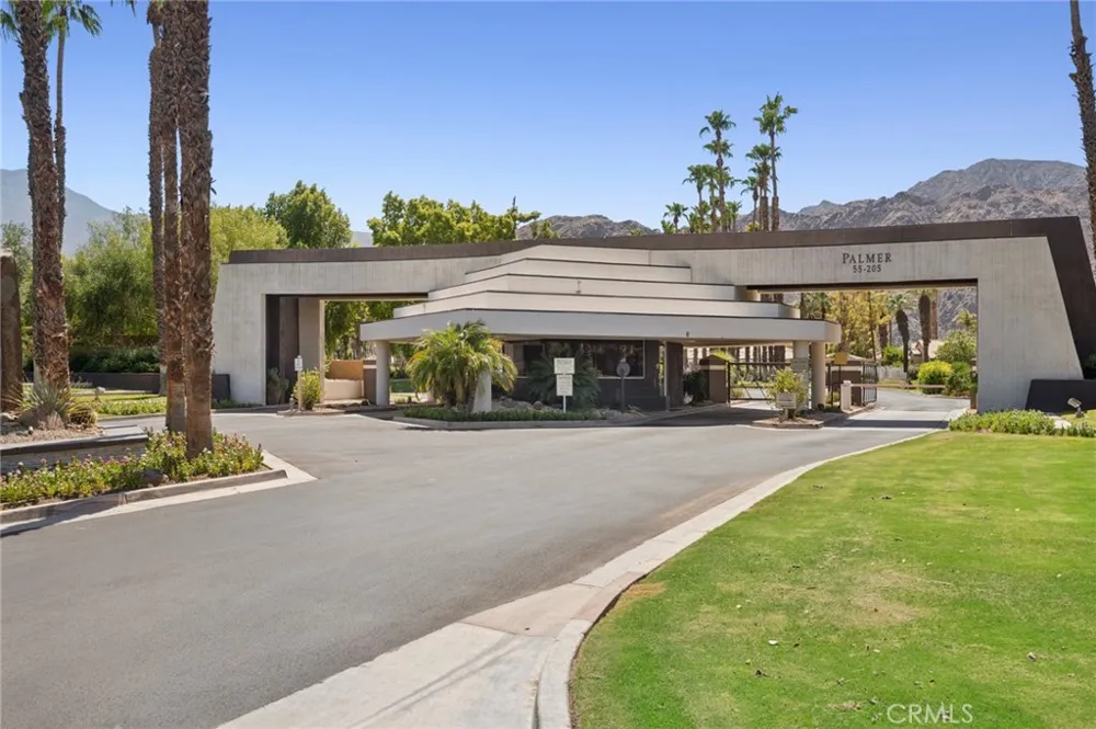 55499 Oak-Hill La Quinta, CA 92253