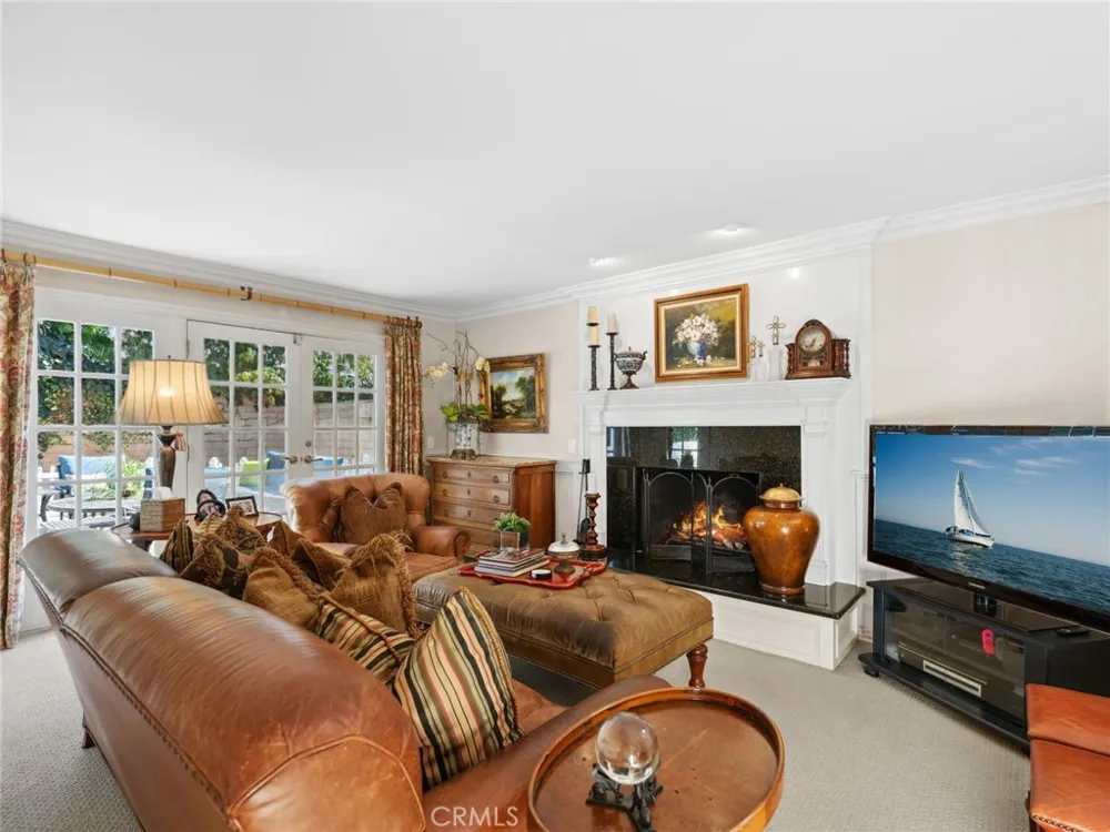 1924 Leeward Lane Newport Beach, CA 92660