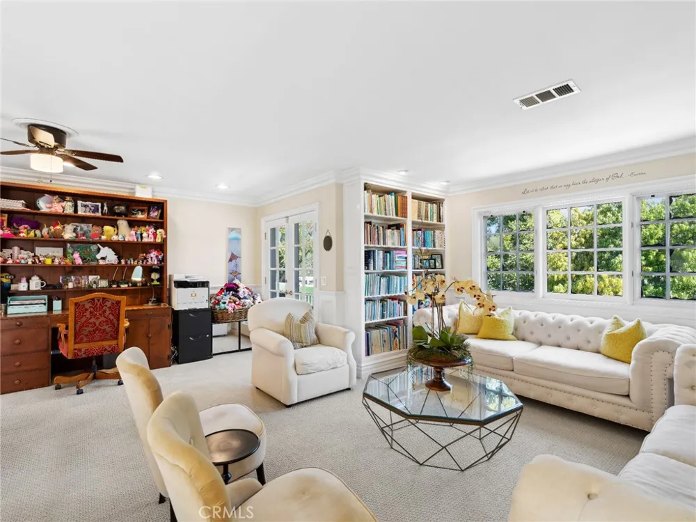 1924 Leeward Lane Newport Beach, CA 92660