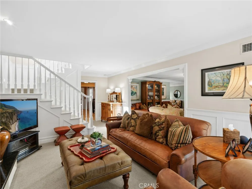 1924 Leeward Lane Newport Beach, CA 92660