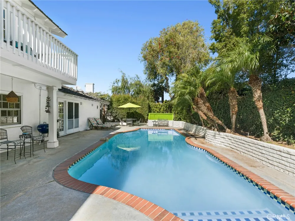 1924 Leeward Lane Newport Beach, CA 92660