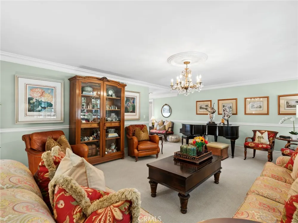 1924 Leeward Lane Newport Beach, CA 92660