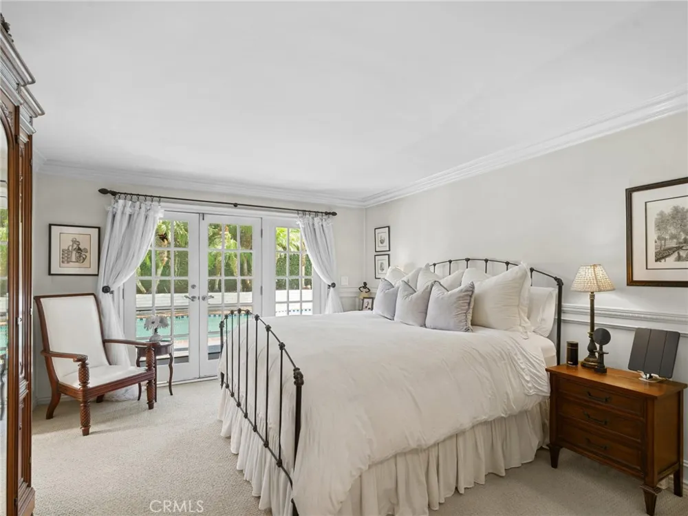1924 Leeward Lane Newport Beach, CA 92660