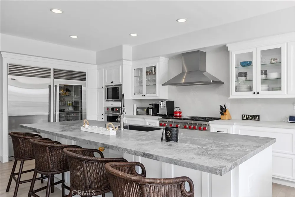 3915 Marcus Avenue Newport Beach, CA 92663