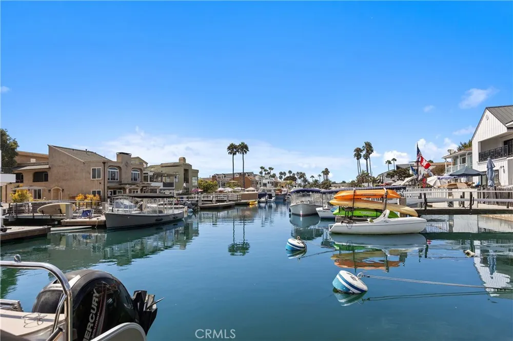 3915 Marcus Avenue Newport Beach, CA 92663