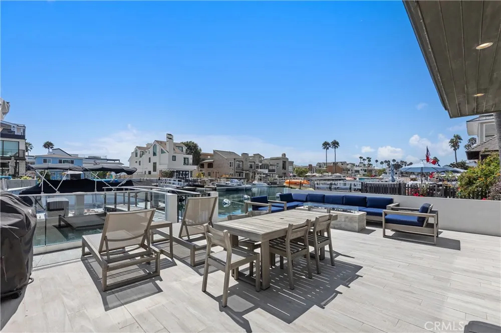 3915 Marcus Avenue Newport Beach, CA 92663