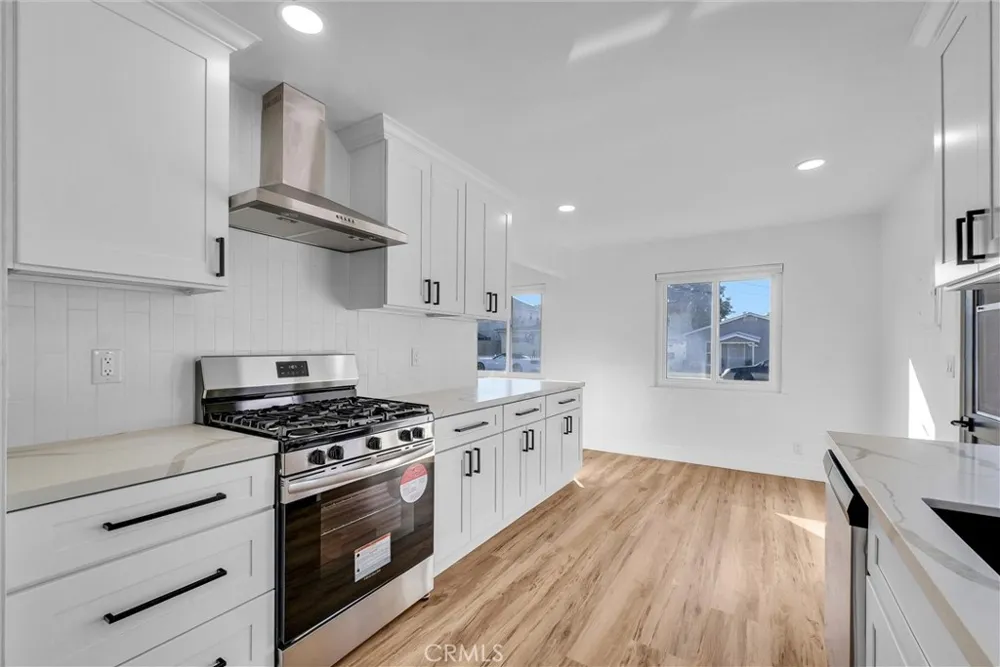 18432 Patterson Lane Huntington Beach, CA 92646