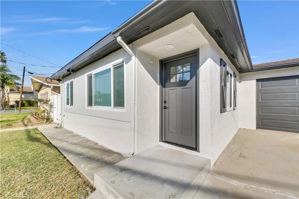 18432 Patterson Lane Huntington Beach, CA 92646