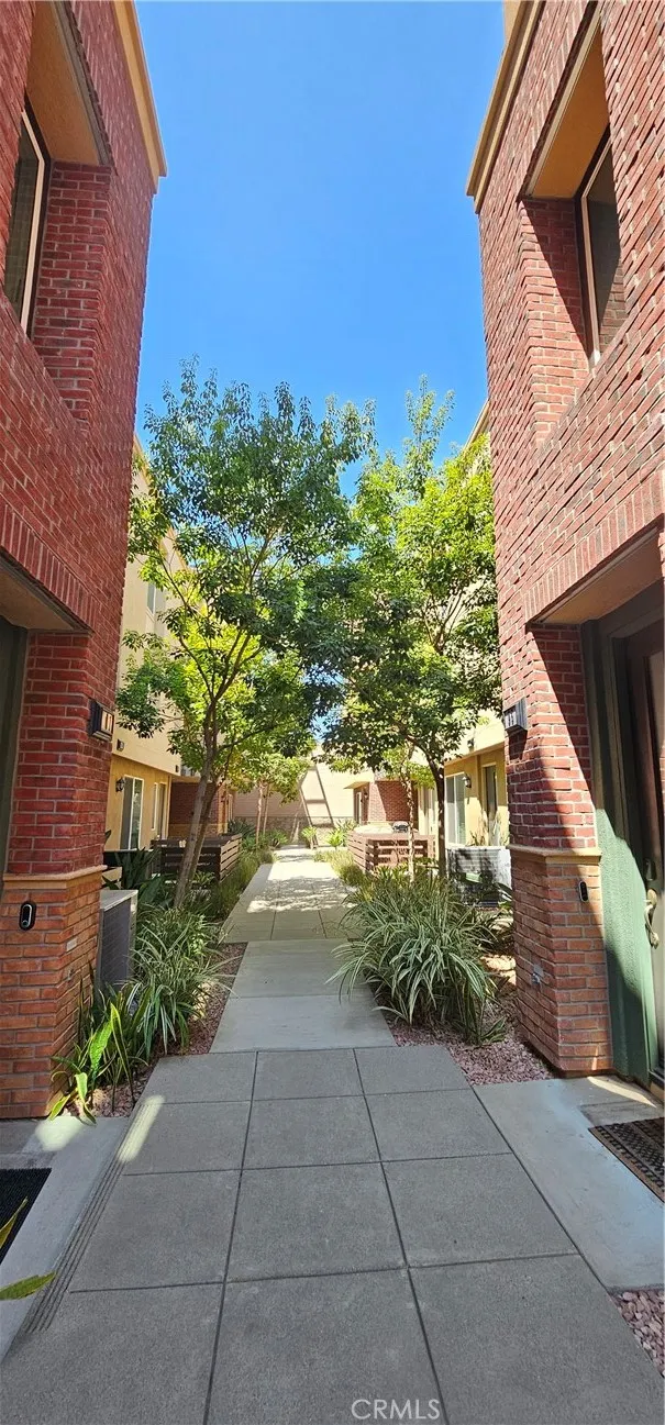 422 W Route 66 #98 Glendora, CA 91740