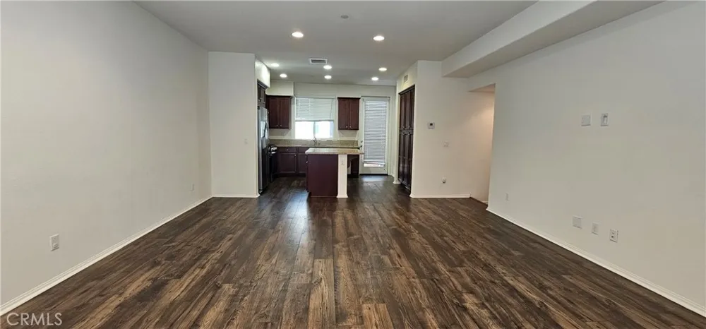 422 W Route 66 #98 Glendora, CA 91740