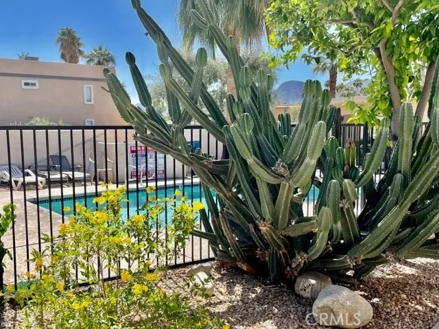 73740 Santa Rosa Way #5 Palm Desert, CA 92260