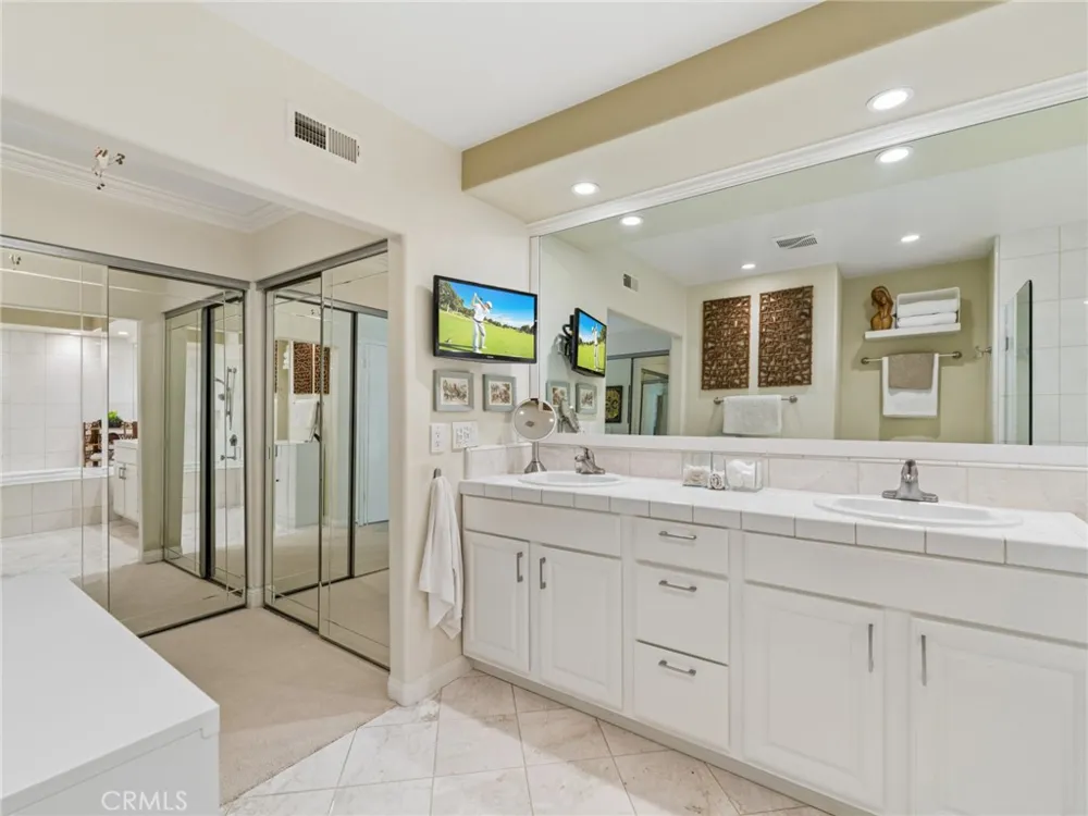 3 Rue Fontainbleau Newport Beach, CA 92660