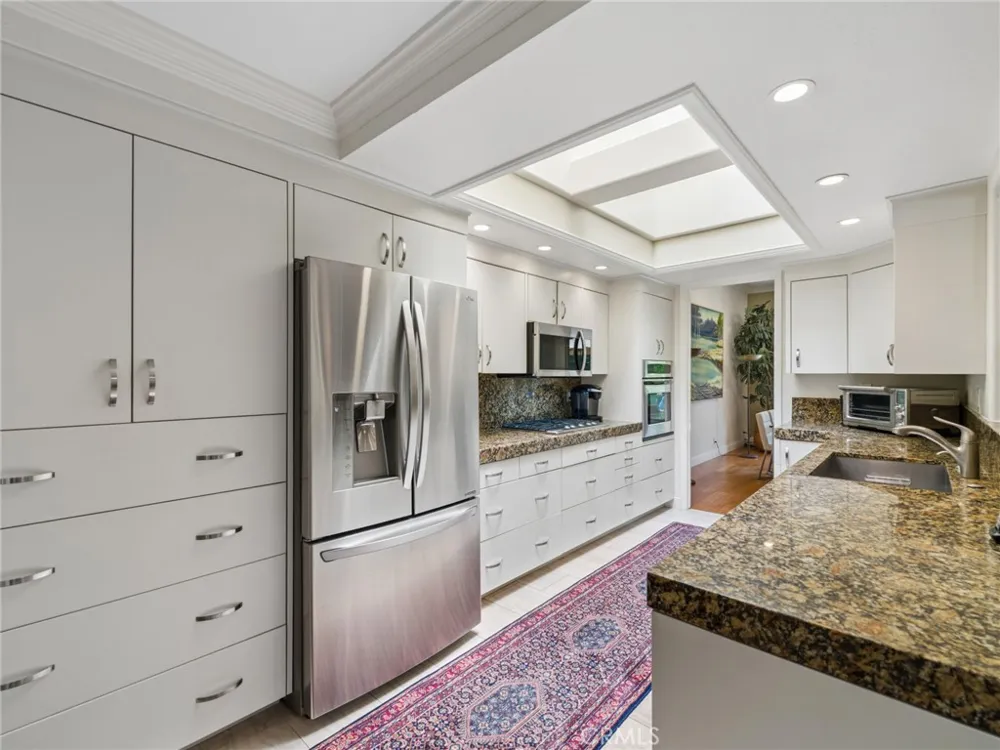 3 Rue Fontainbleau Newport Beach, CA 92660