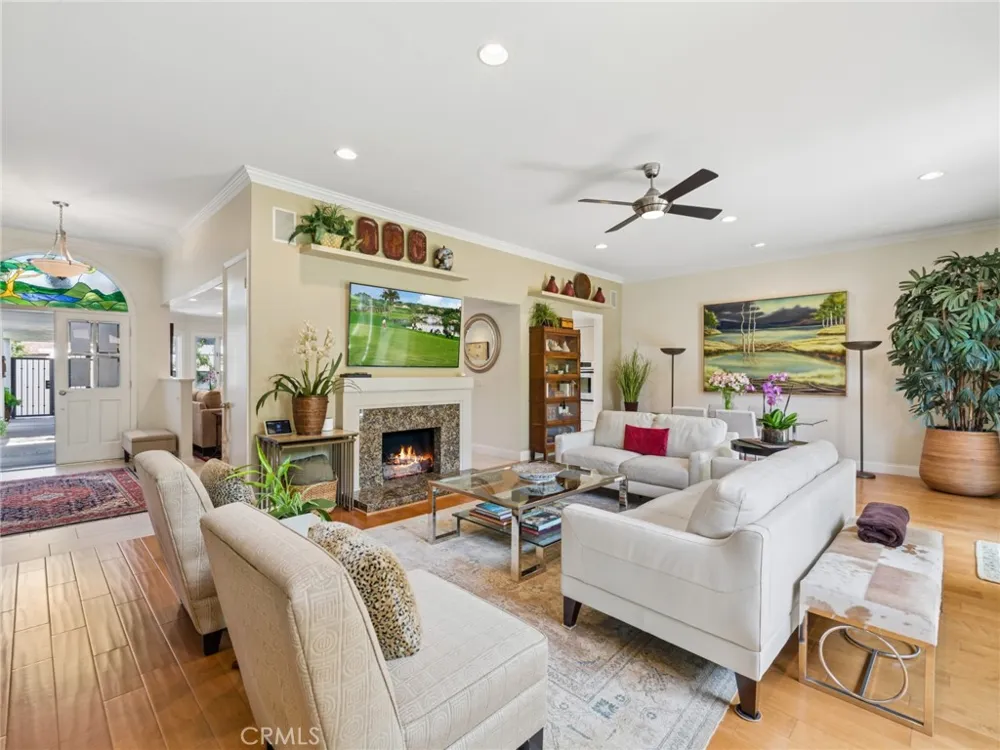 3 Rue Fontainbleau Newport Beach, CA 92660