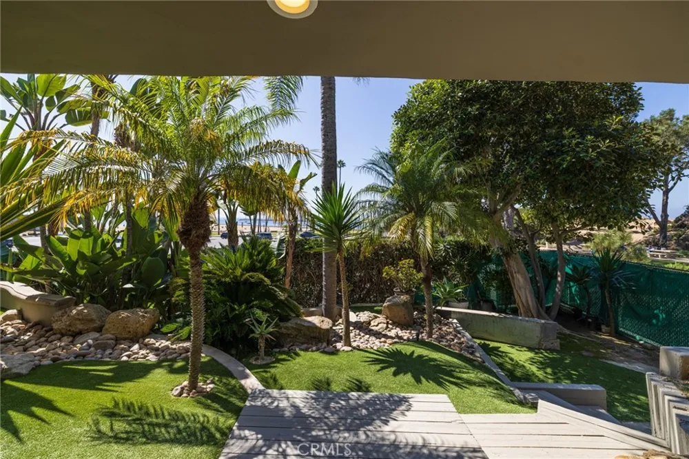 2901 Ocean Boulevard Corona del Mar, CA 92625