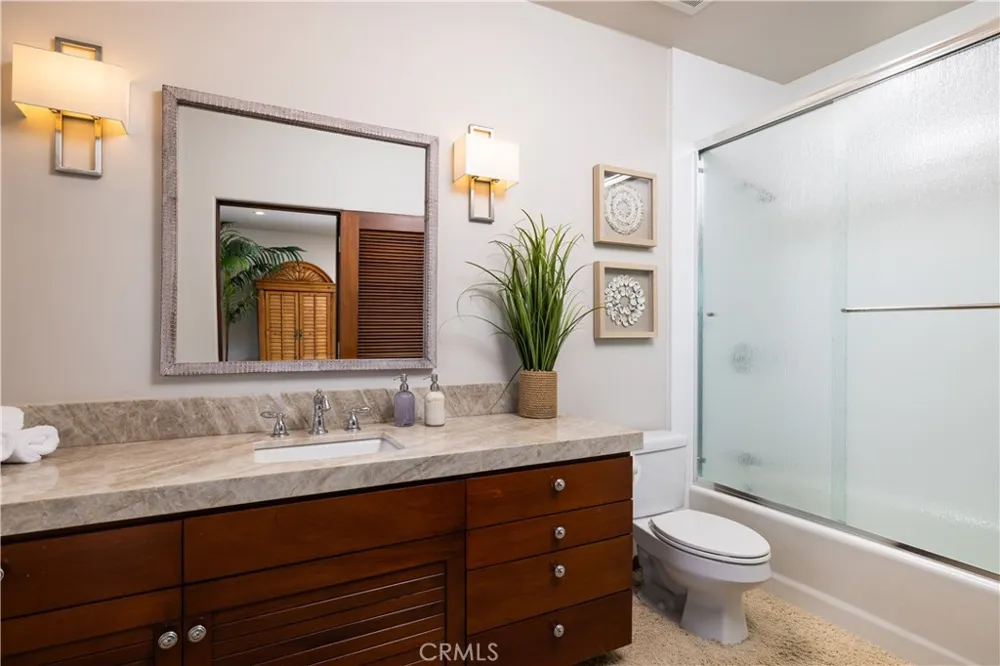 2901 Ocean Boulevard Corona del Mar, CA 92625