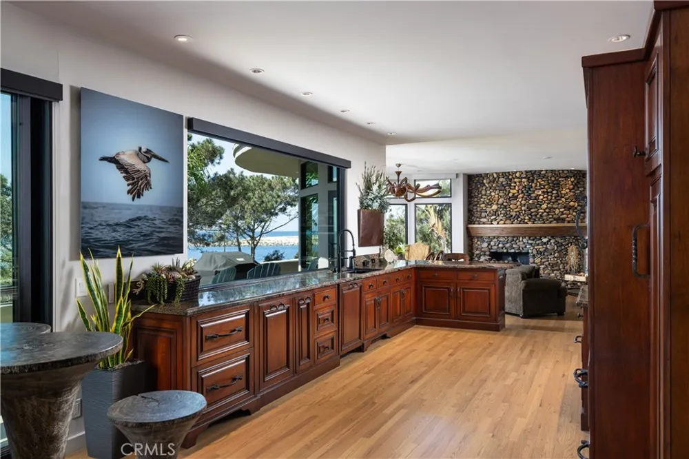 2901 Ocean Boulevard Corona del Mar, CA 92625