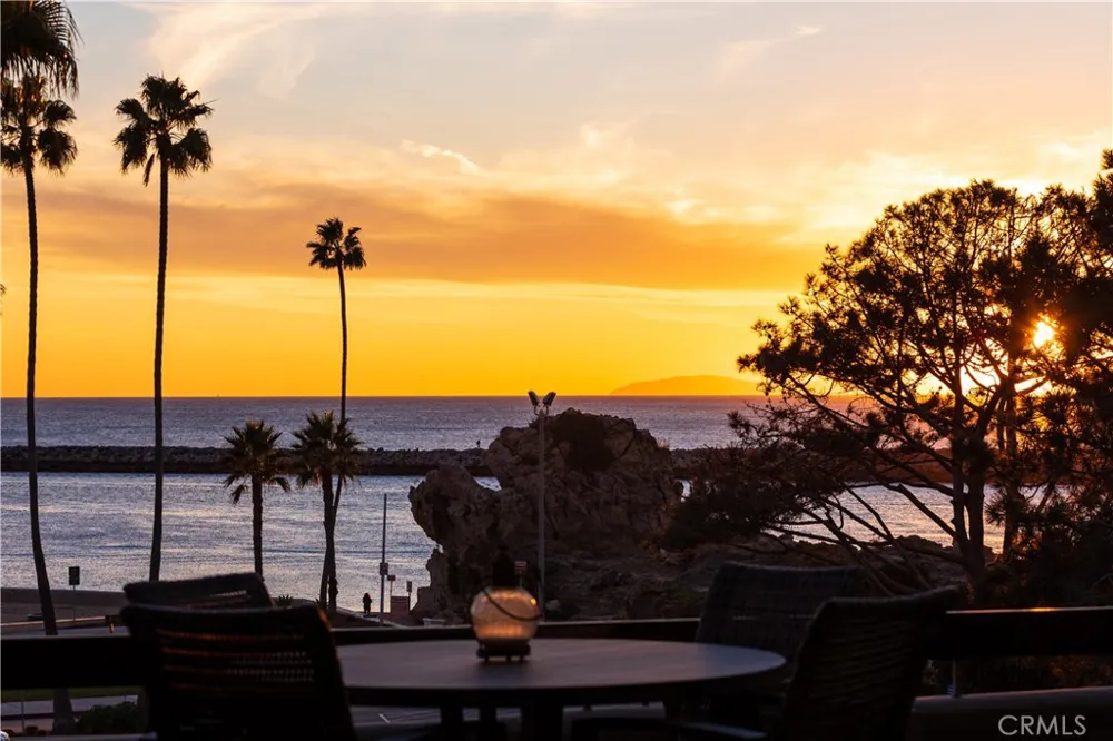 2901 Ocean Boulevard Corona del Mar, CA 92625