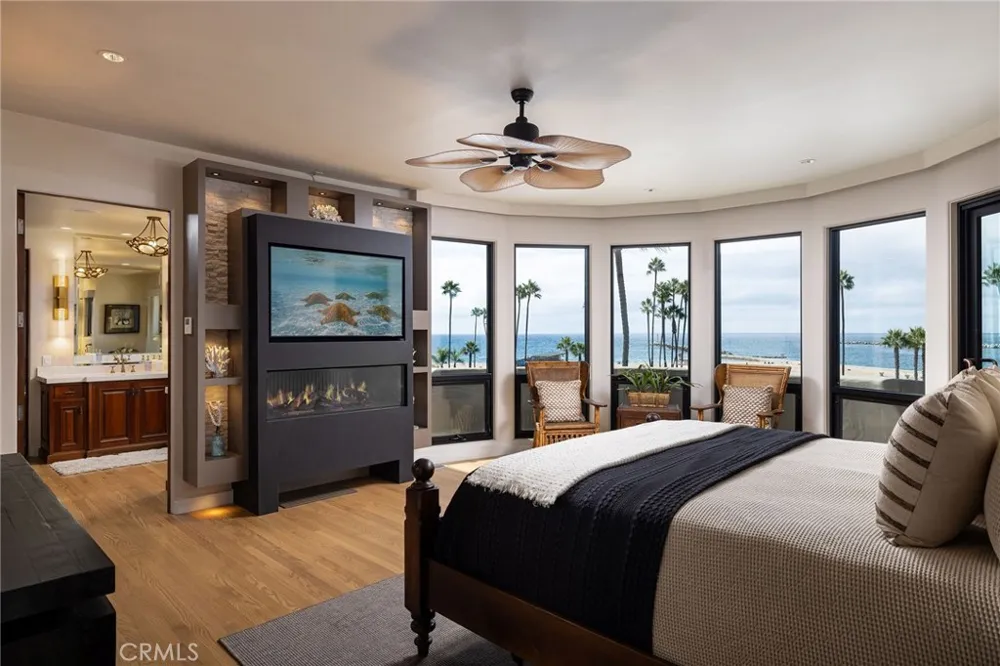 2901 Ocean Boulevard Corona del Mar, CA 92625