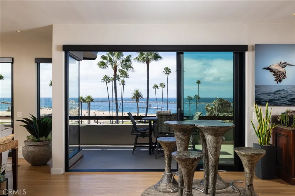 2901 Ocean Boulevard Corona del Mar, CA 92625