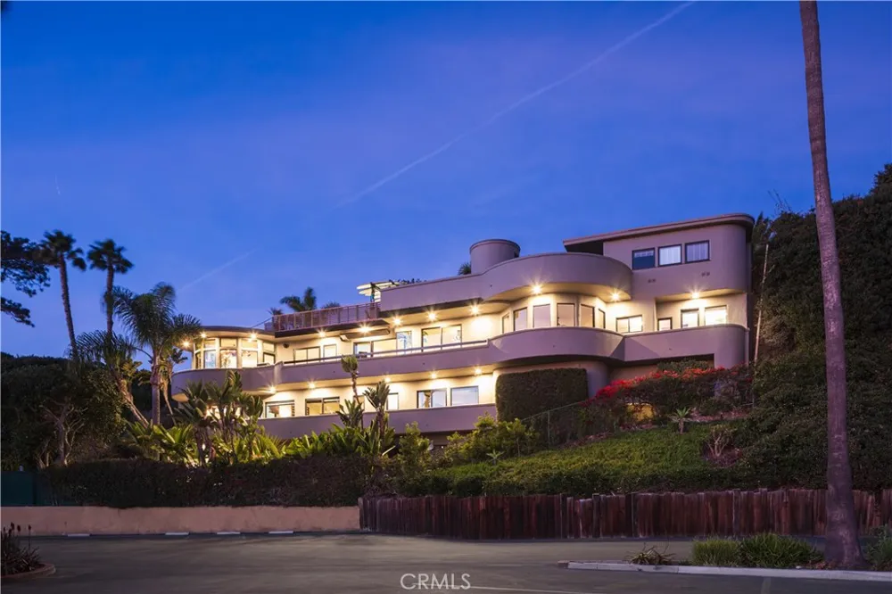 2901 Ocean Boulevard Corona del Mar, CA 92625