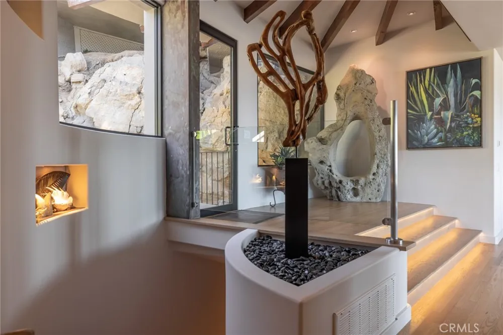 2901 Ocean Boulevard Corona del Mar, CA 92625